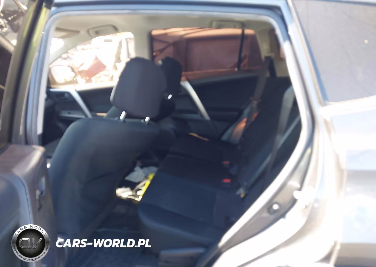 2016 Toyota Rav4 Le VIN:JTMZFREV9GJ066405 - 8