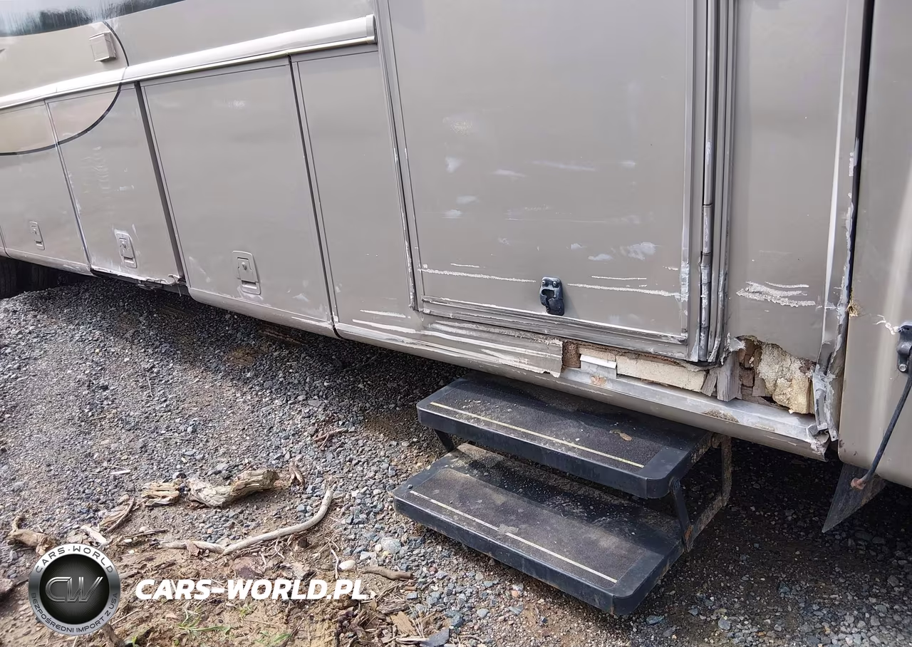 2005 Workhorse Custom Chassis Motorhome Chassis W22 VIN:5B4MP67G453402845 - 6