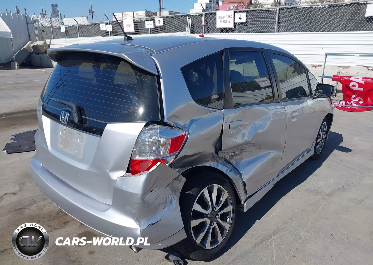 2012 Honda Fit Sport VIN:JHMGE8H54CS005725 - 6