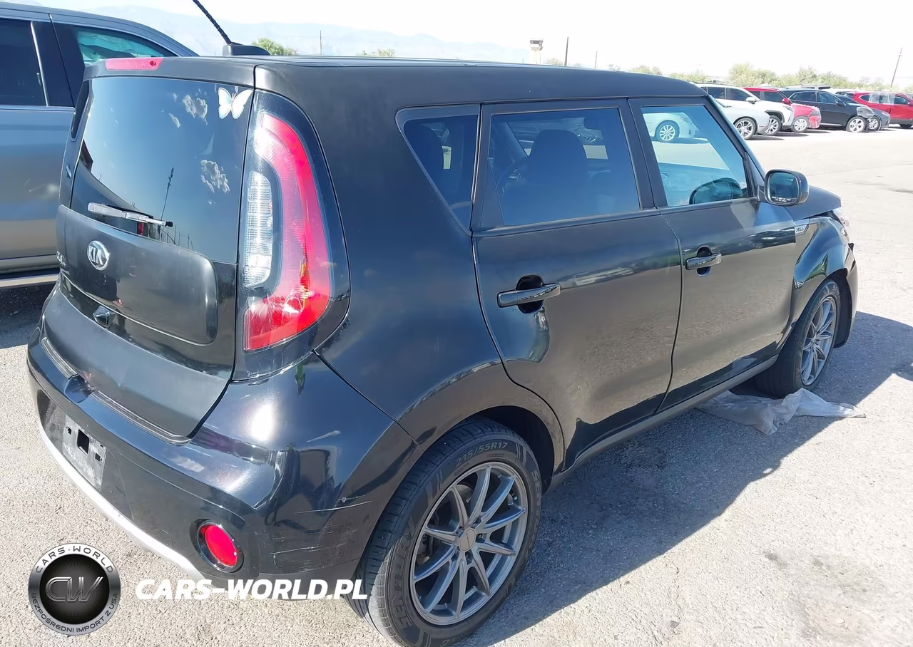 2018 Kia Soul + VIN:KNDJP3A57J7902312 - 4