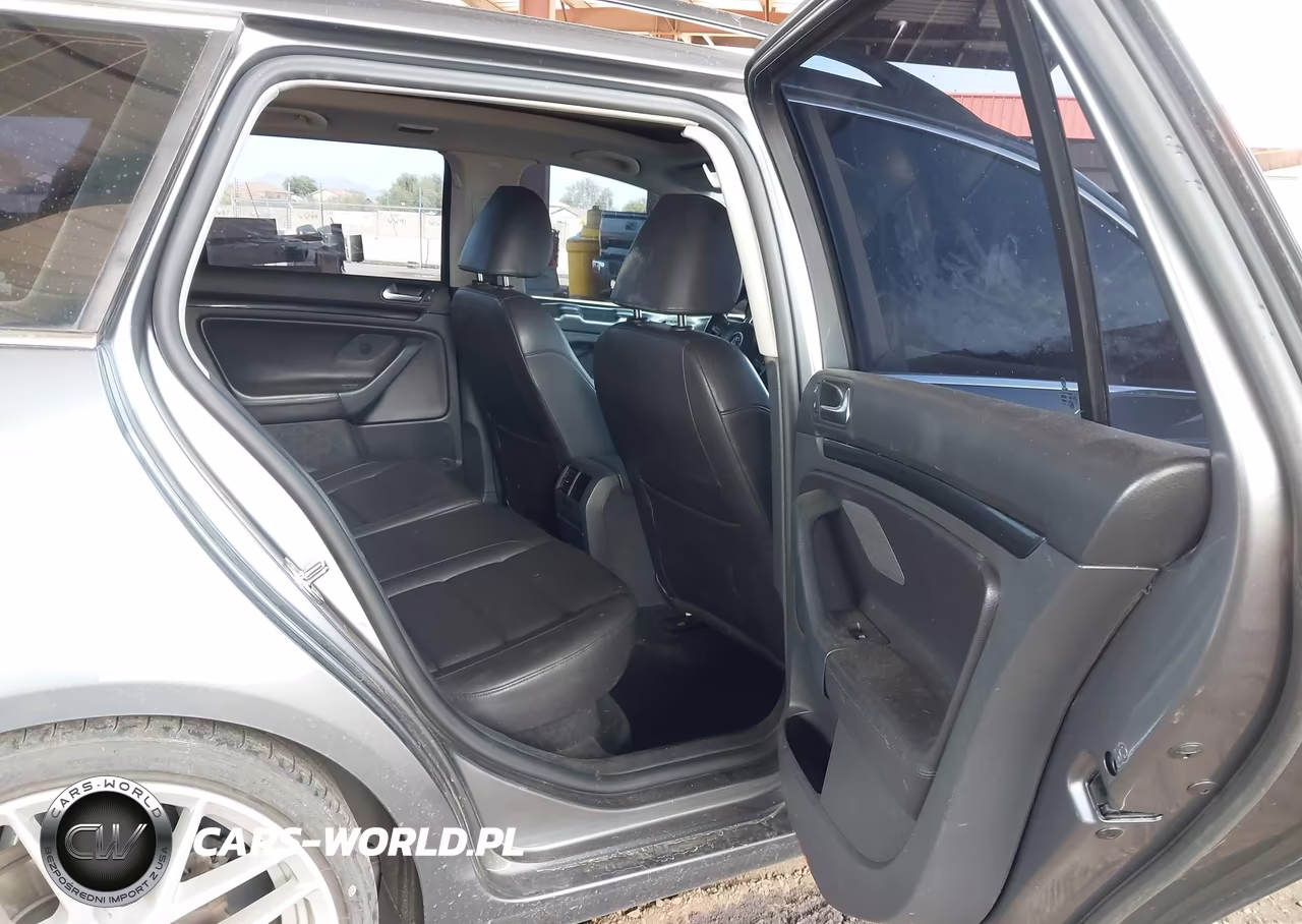 2011 Volkswagen Jetta Sportwagen 2.0L Tdi VIN:3VWPL7AJ3BM697988 - 8