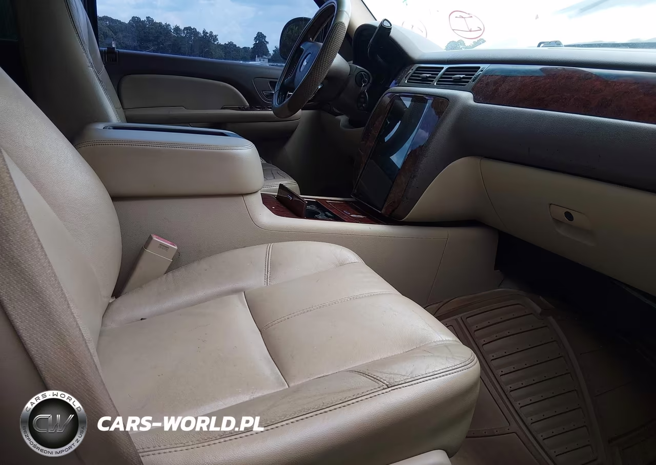 2009 Chevrolet Suburban 1500 Lt2 VIN:1GNFC26049R275620 - 5
