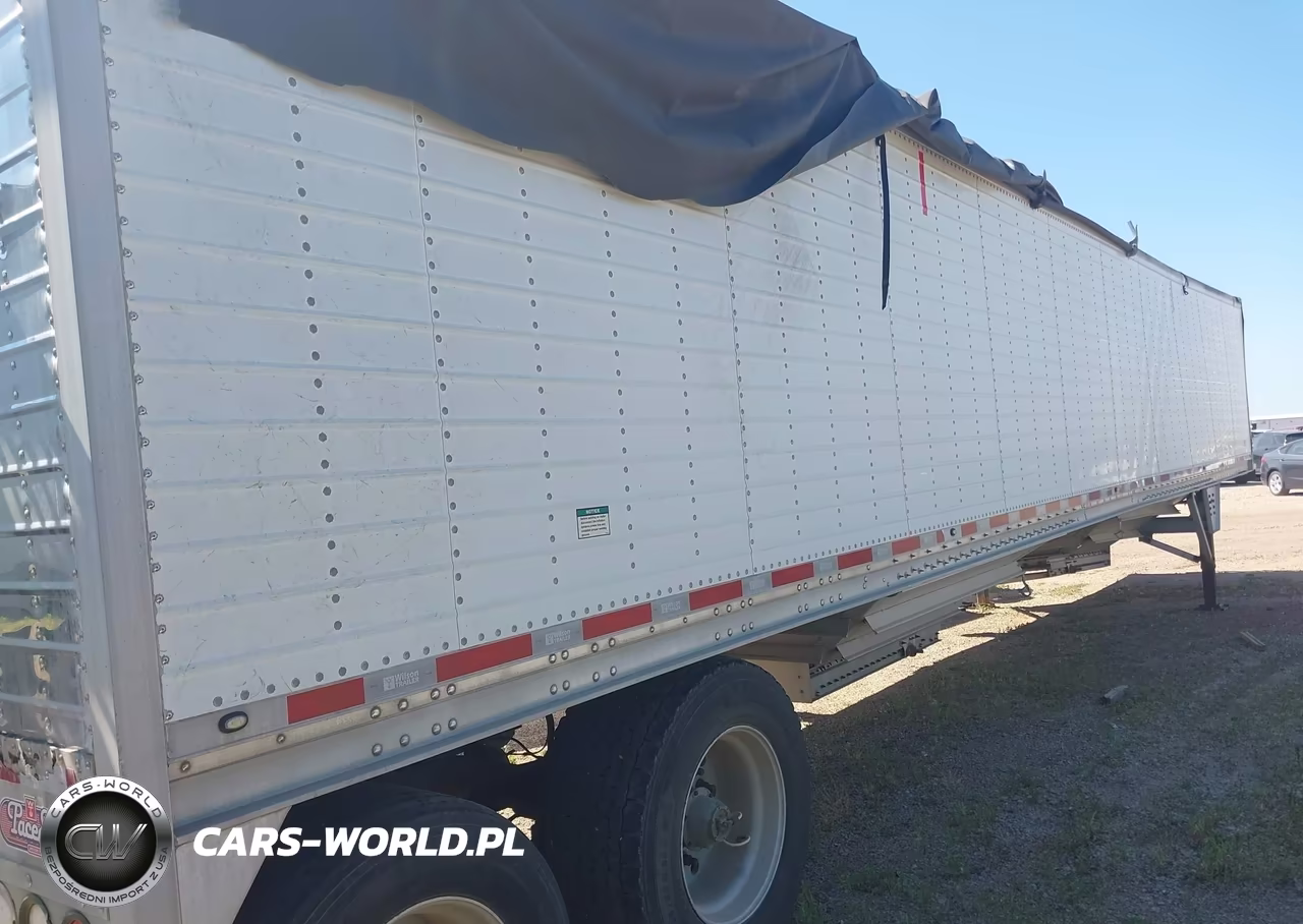 2015 Wilson Trailer Co Unknown VIN:4WW4432A9F7709229 - 4