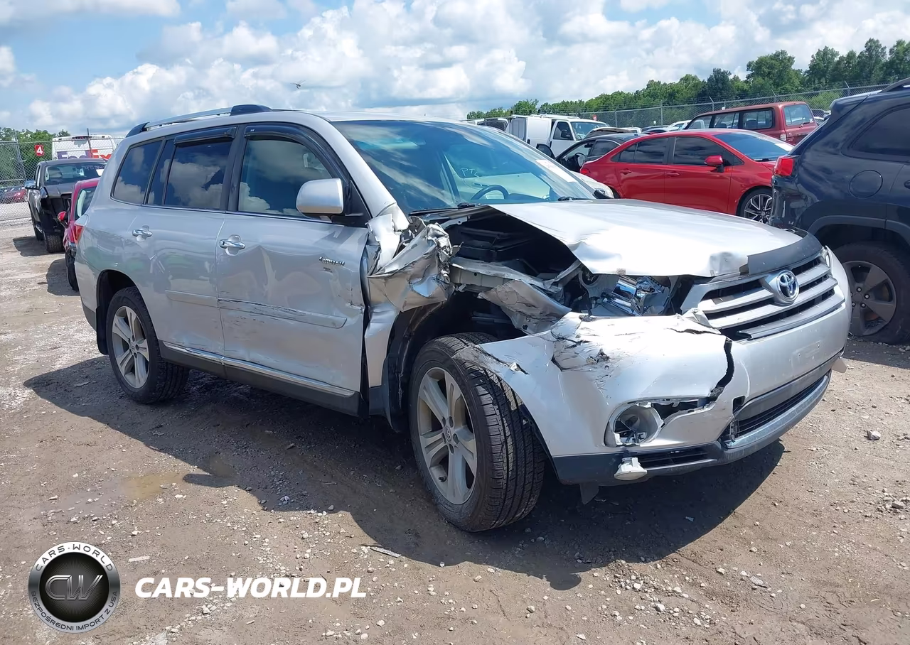 2013 Toyota Highlander Limited V6 – zdjęcie 1 z 17