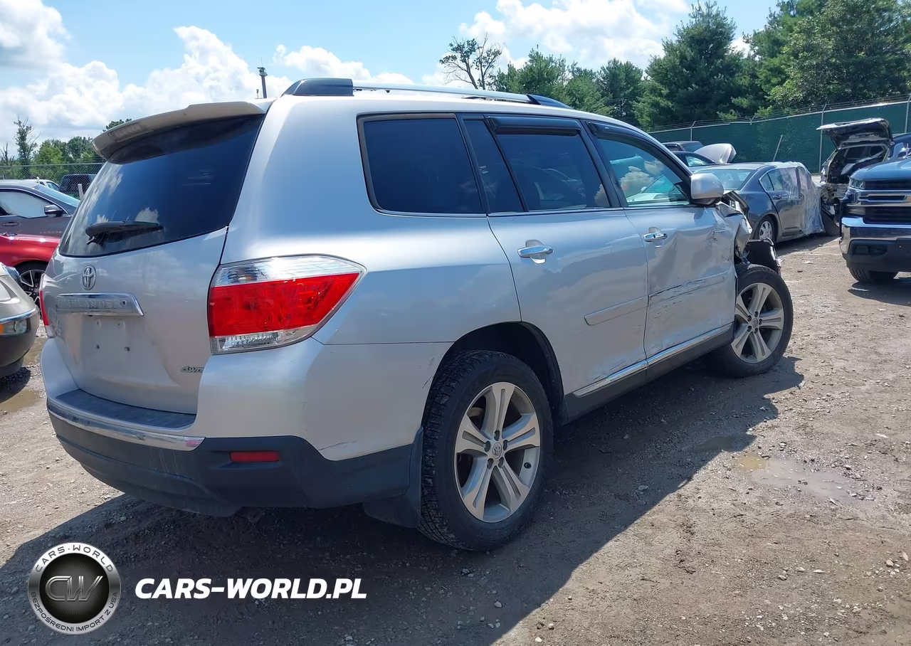 2013 Toyota Highlander Limited V6 VIN:5TDDK3EHXDS224987 - 4
