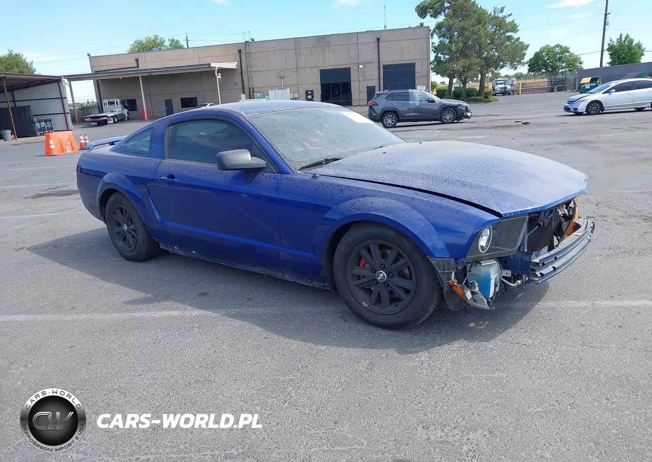 2005 Ford Mustang V6 Deluxe-V6 Premium