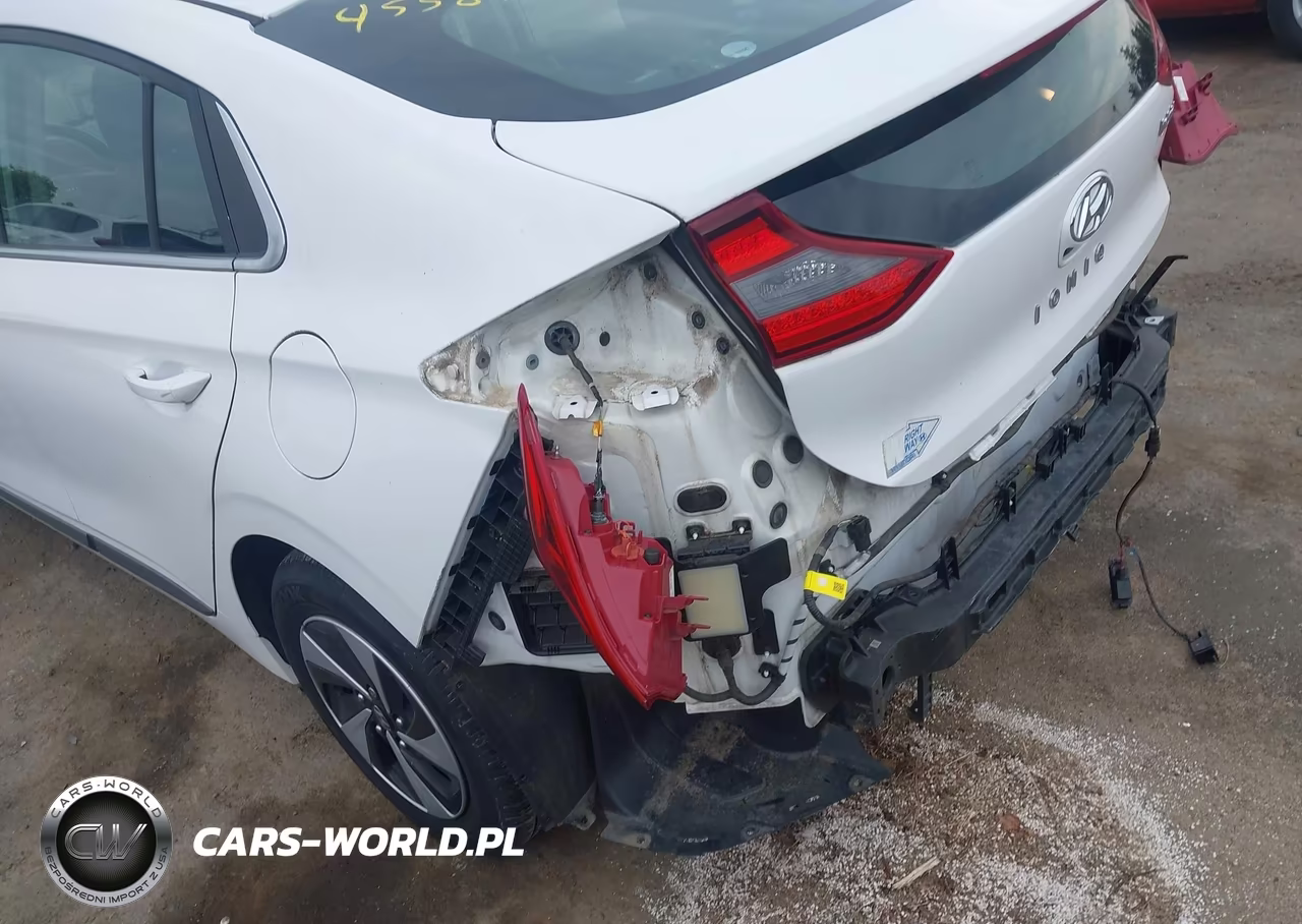 2017 Hyundai Ioniq Hybrid Sel VIN:KMHC75LC8HU039737 - 13
