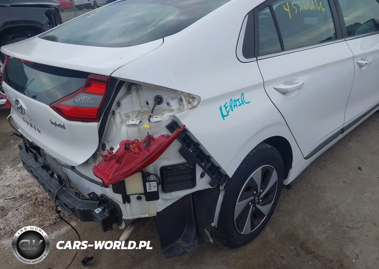 2017 Hyundai Ioniq Hybrid Sel VIN:KMHC75LC8HU039737 - 14
