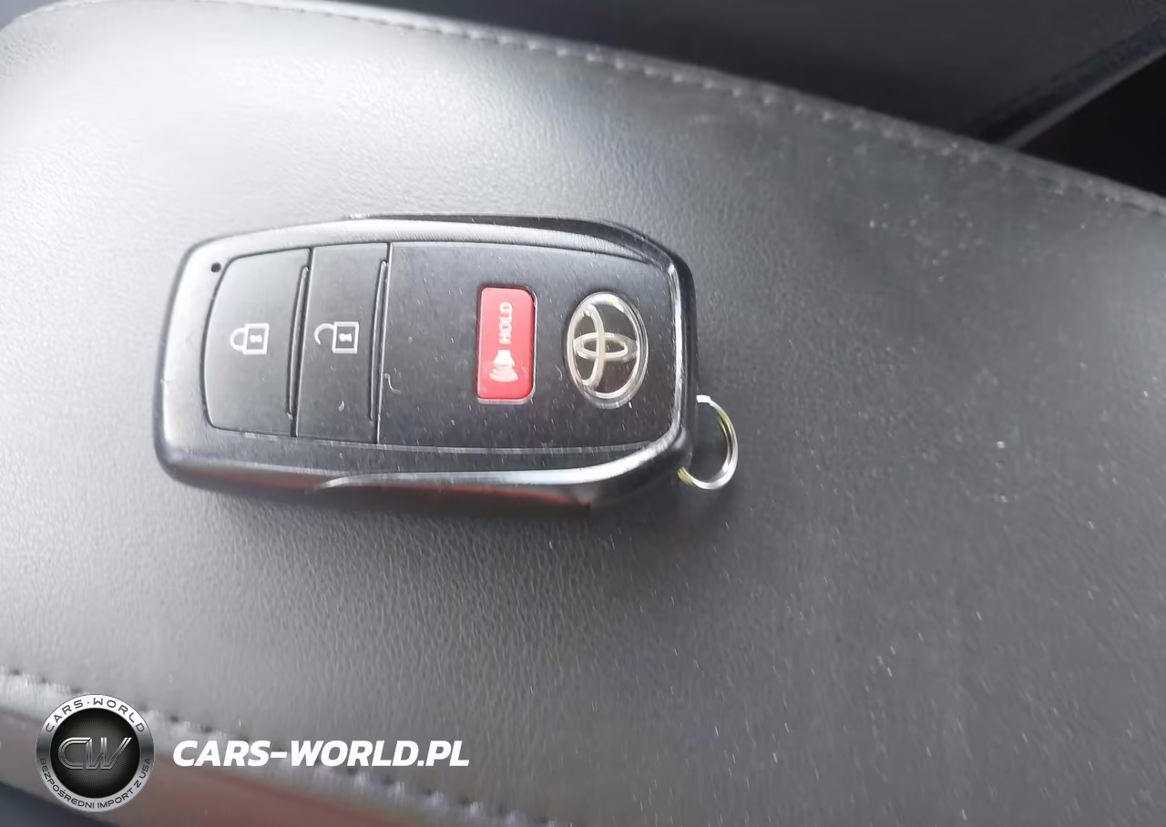2022 TOYOTA COROLLA CROSS LE VIN:7MUCAABG4NV019235 - 11