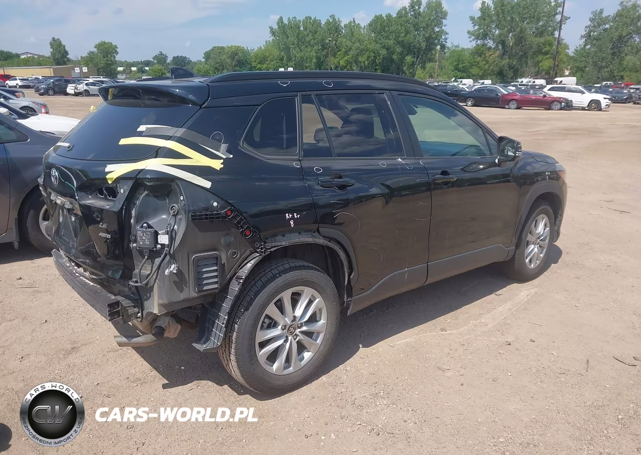 2022 TOYOTA COROLLA CROSS LE VIN:7MUCAABG4NV019235 - 4