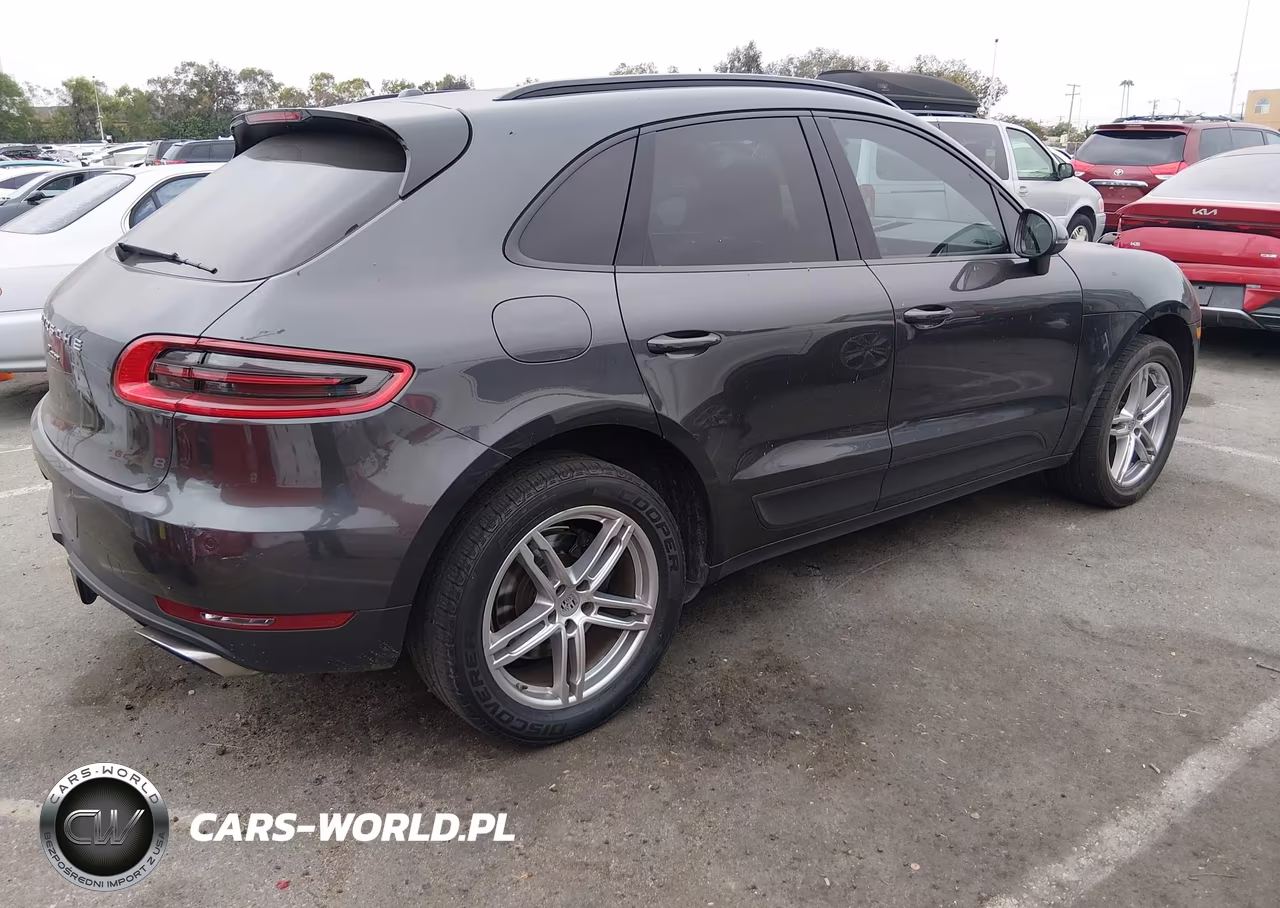 2017 Porsche Macan VIN:WP1AA2A57HLB83655 - 4