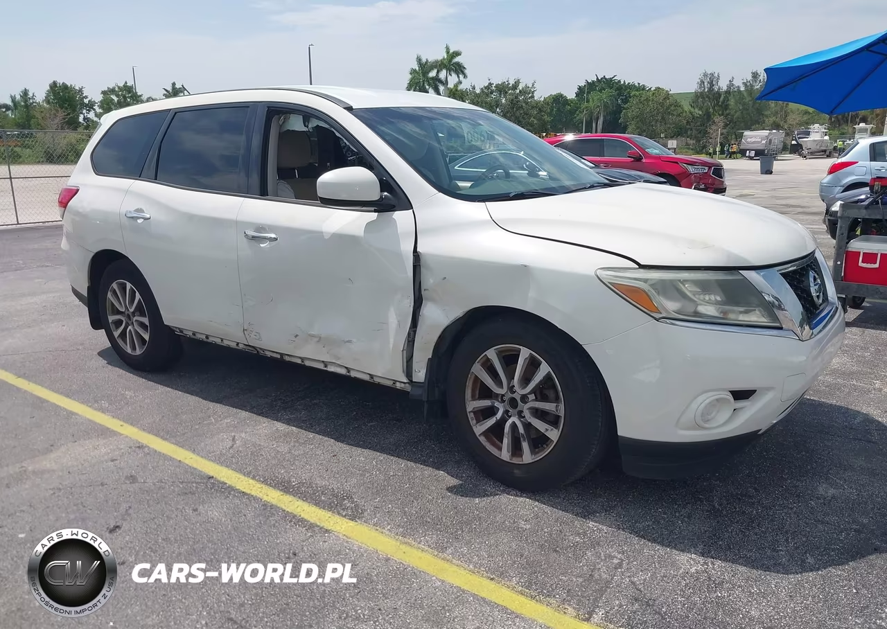 2015 Nissan Pathfinder S