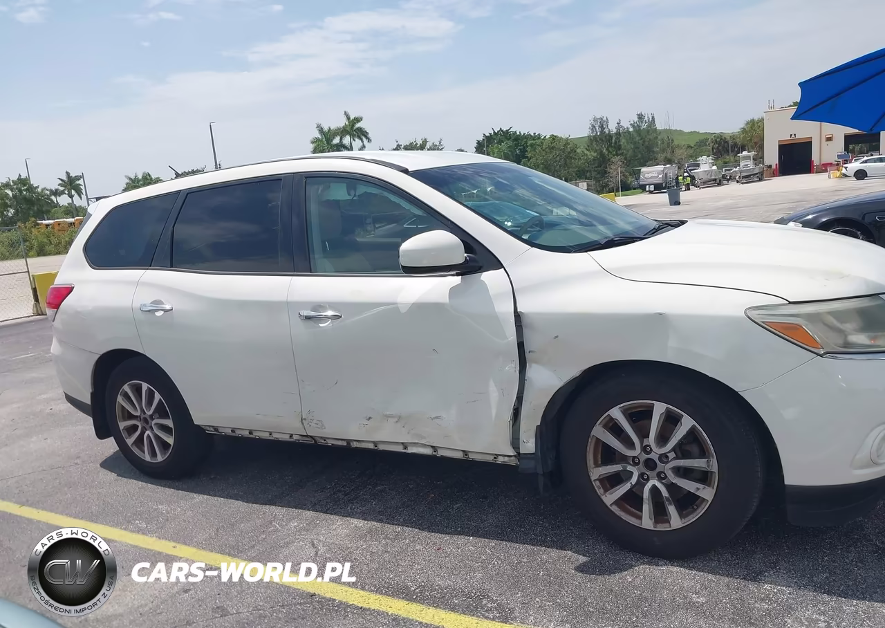 2015 Nissan Pathfinder S VIN:5N1AR2MN9FC618352 - 6
