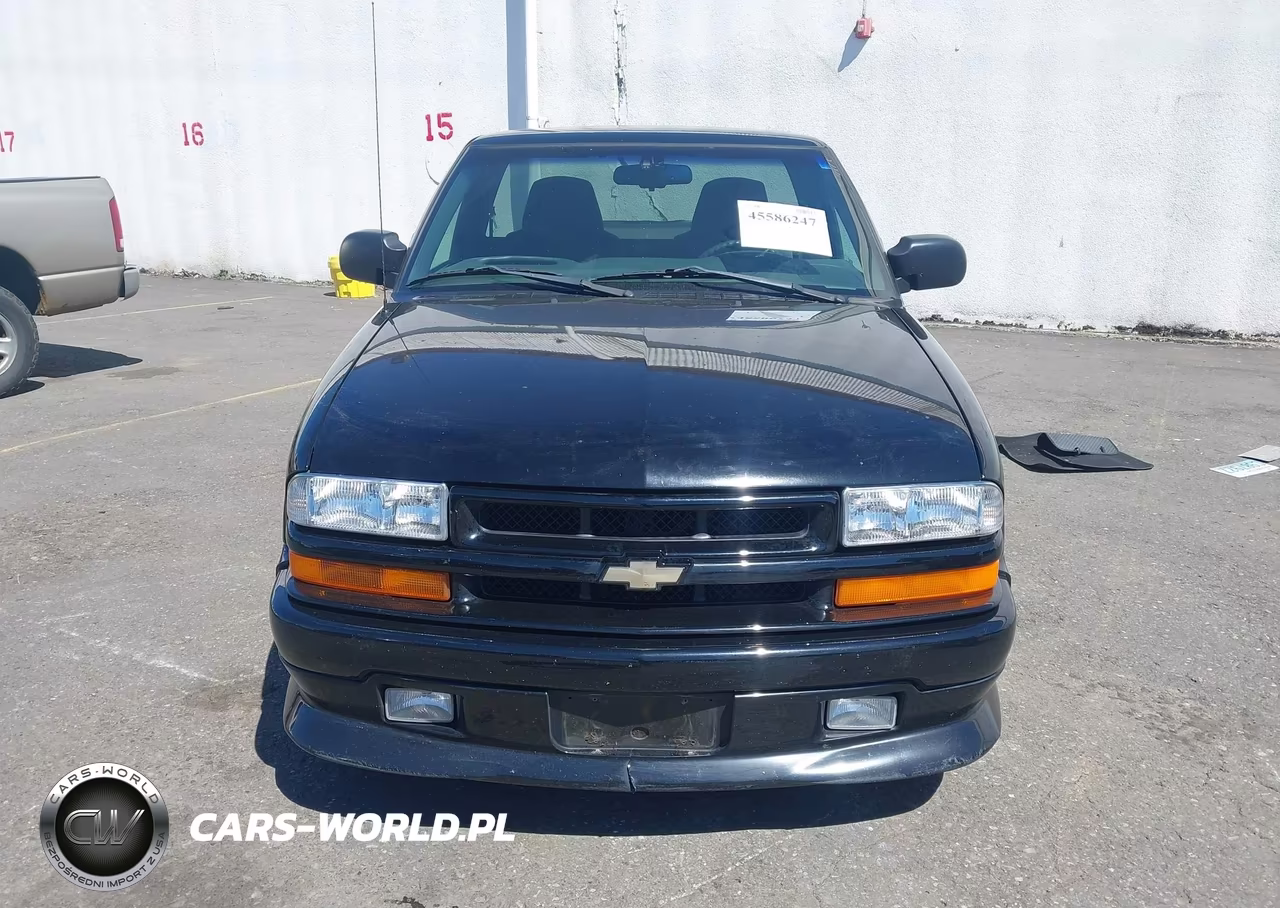 2000 Chevrolet S-10 Ls VIN:1GCCS1445Y8142741 - 12