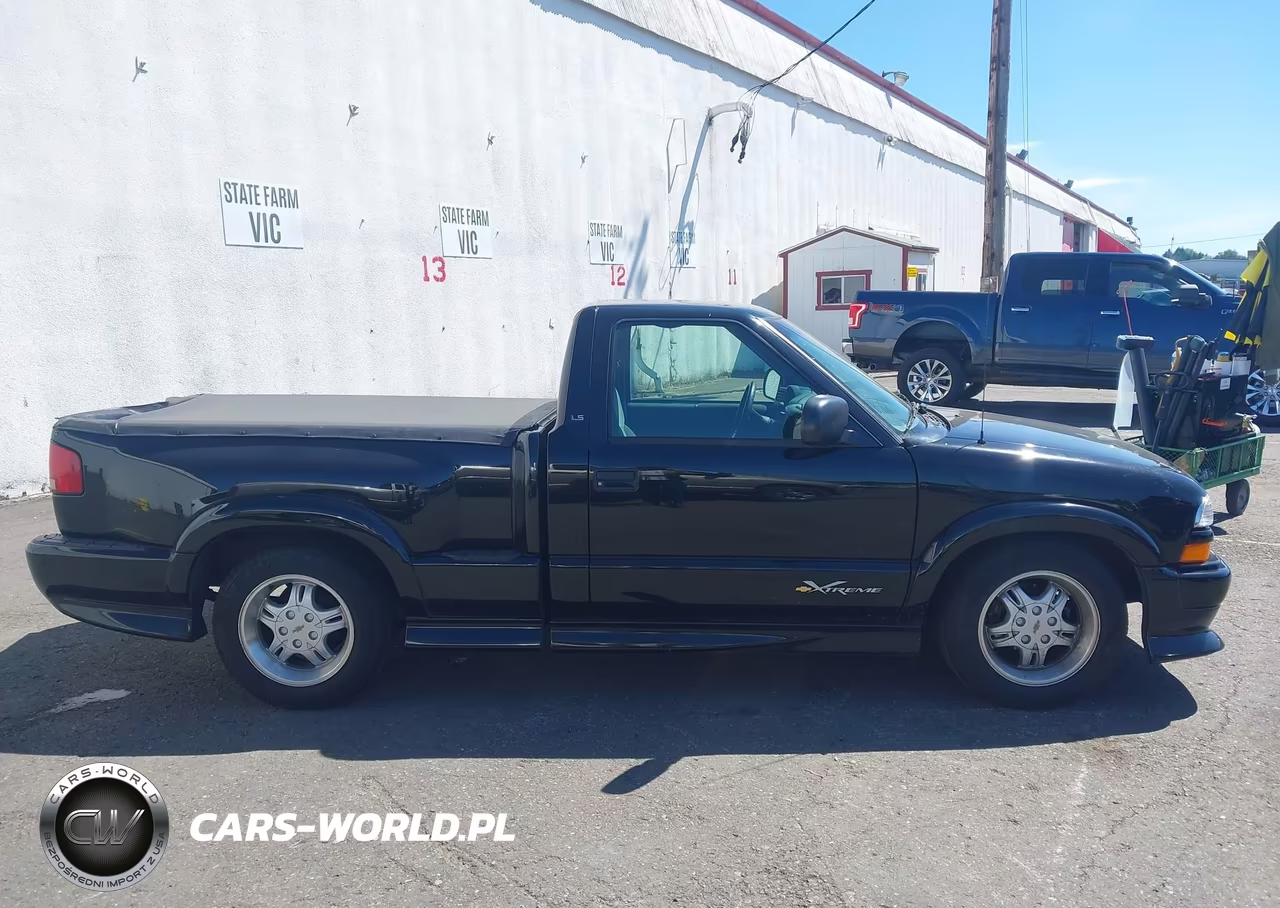 2000 Chevrolet S-10 Ls VIN:1GCCS1445Y8142741 - 13