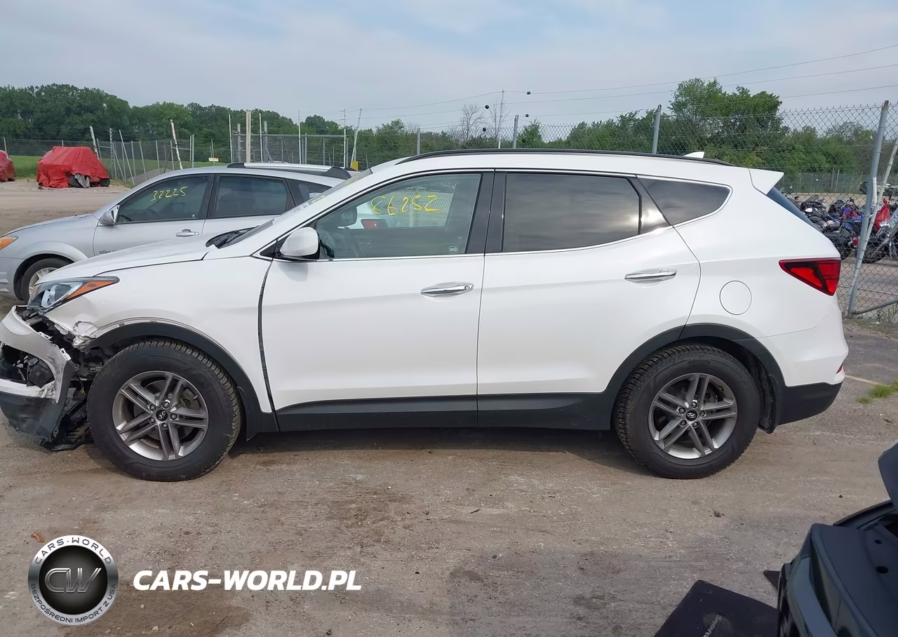 2017 Hyundai Santa Fe Sport 2.4L VIN:5NMZUDLB6HH009748 - 15