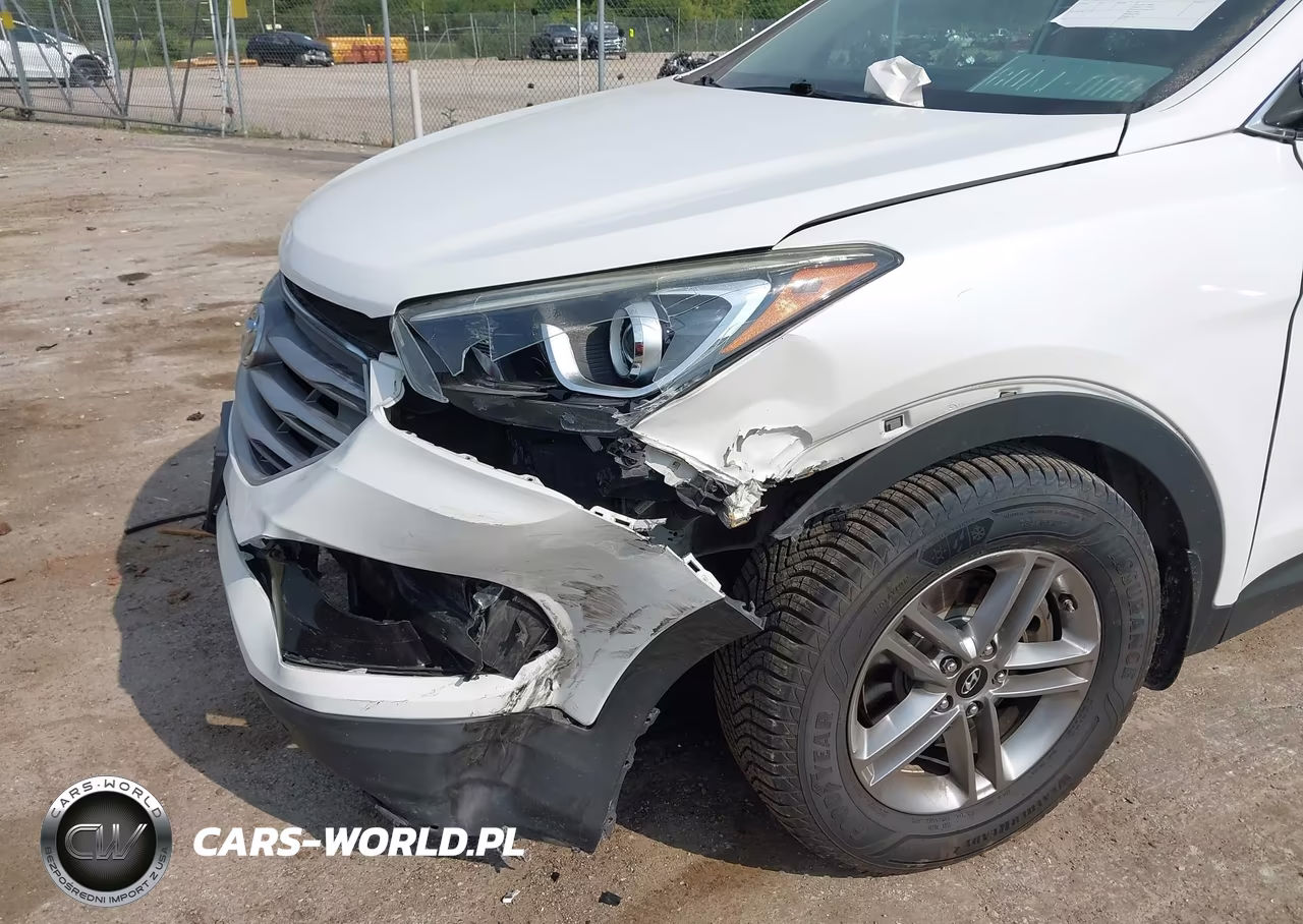 2017 Hyundai Santa Fe Sport 2.4L VIN:5NMZUDLB6HH009748 - 6