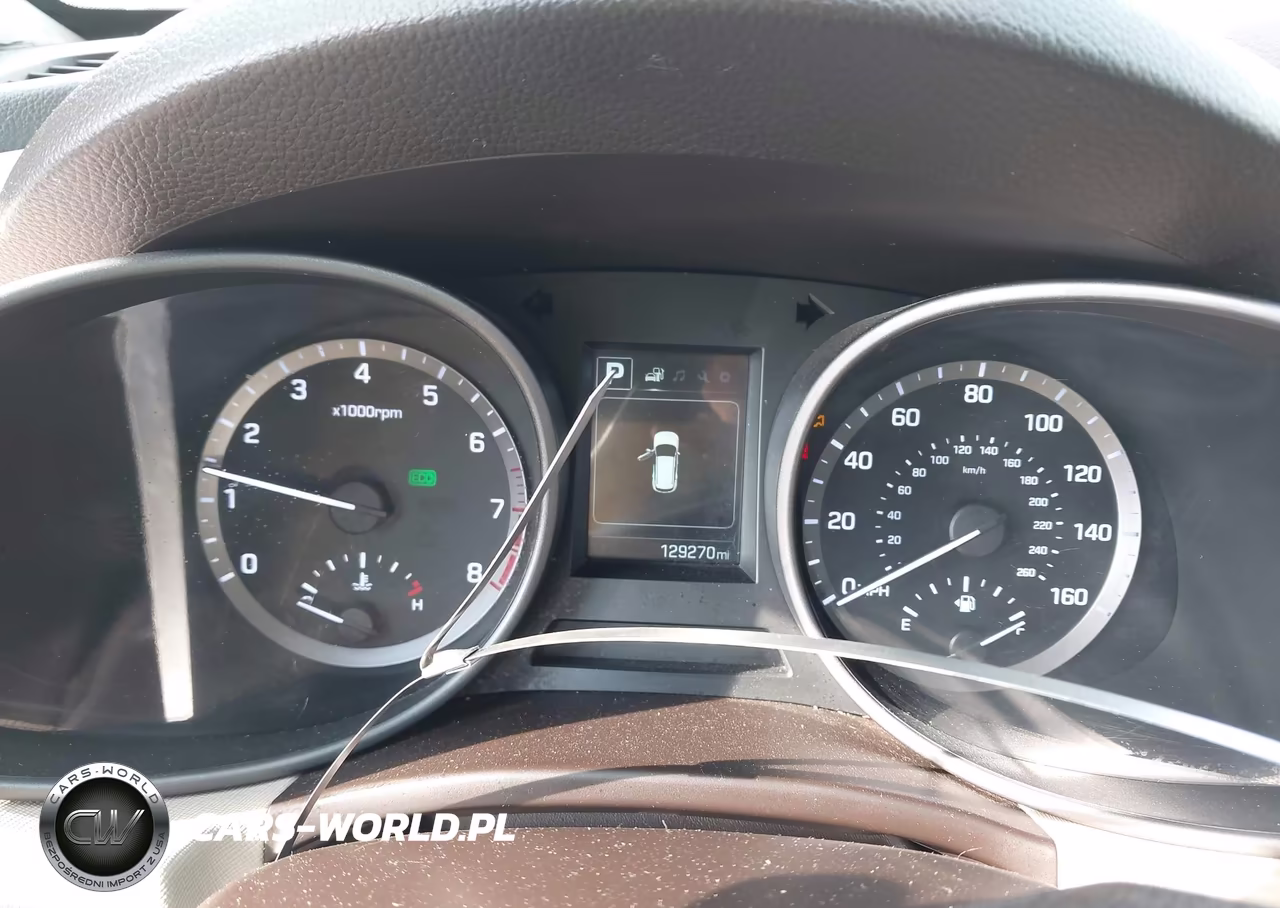2017 Hyundai Santa Fe Sport 2.4L VIN:5NMZUDLB6HH009748 - 7