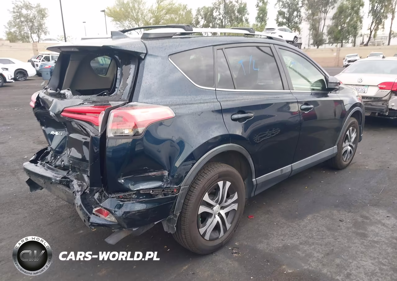 2018 Toyota Rav4 Le VIN:JTMZFREV9JJ174143 - 4