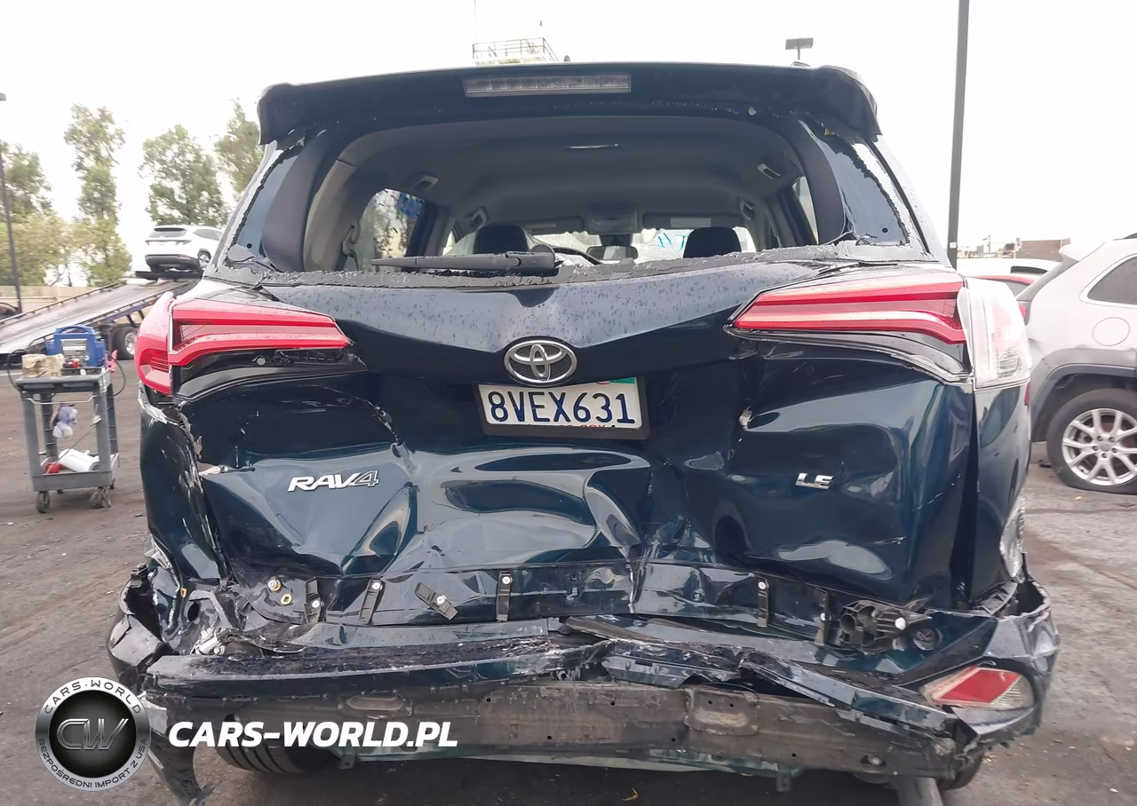 2018 Toyota Rav4 Le VIN:JTMZFREV9JJ174143 - 6