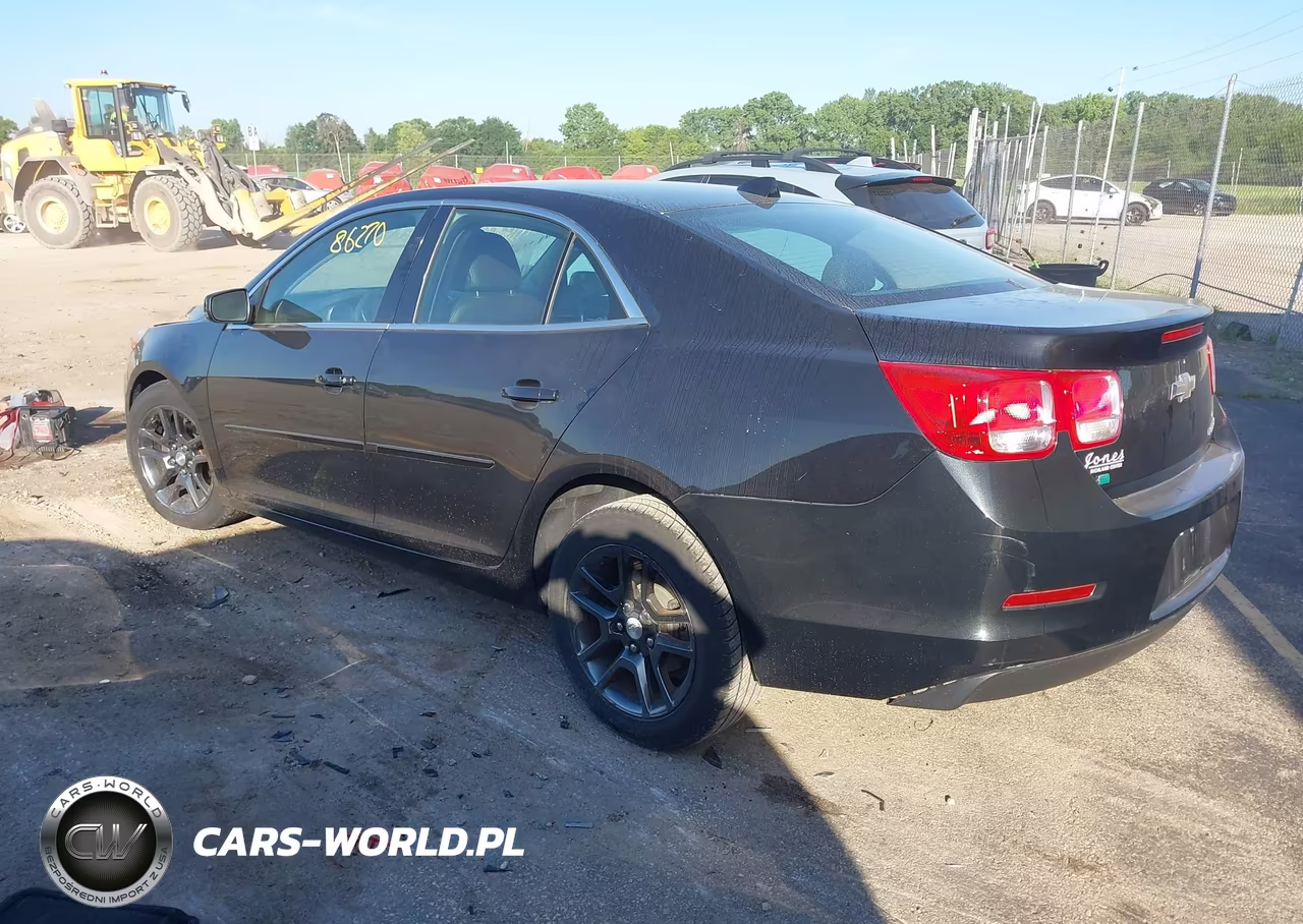 2014 Chevrolet Malibu 1Lt VIN:1G11C5SLXEF236880 - 3