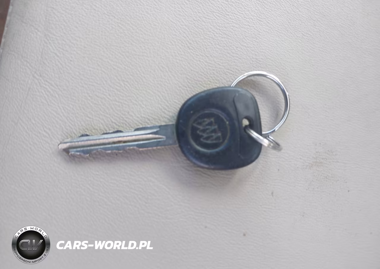 2009 Buick Lacrosse Cxl VIN:2G4WD582X91224424 - 11
