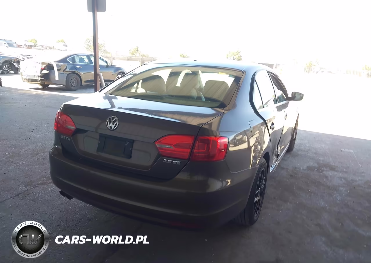 2013 Volkswagen Jetta 2.5L Se VIN:3VWDP7AJ7DM388969 - 4