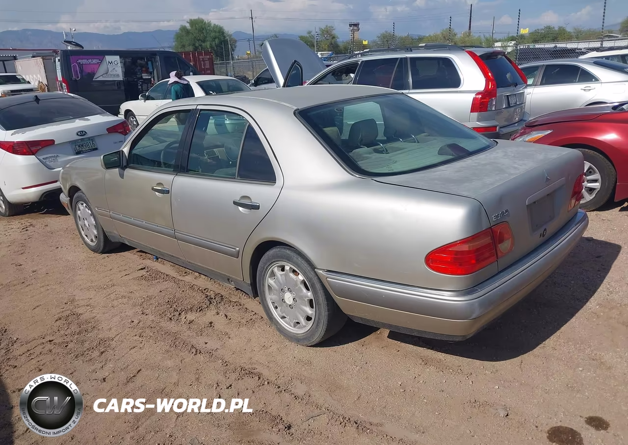 1997 Mercedes-Benz E 320 VIN:WDBJF55F3VA337906 - 3
