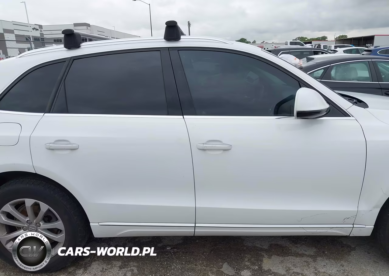 2016 Audi Q5 2.0T Premium VIN:WA1C2AFP2GA063570 - 13