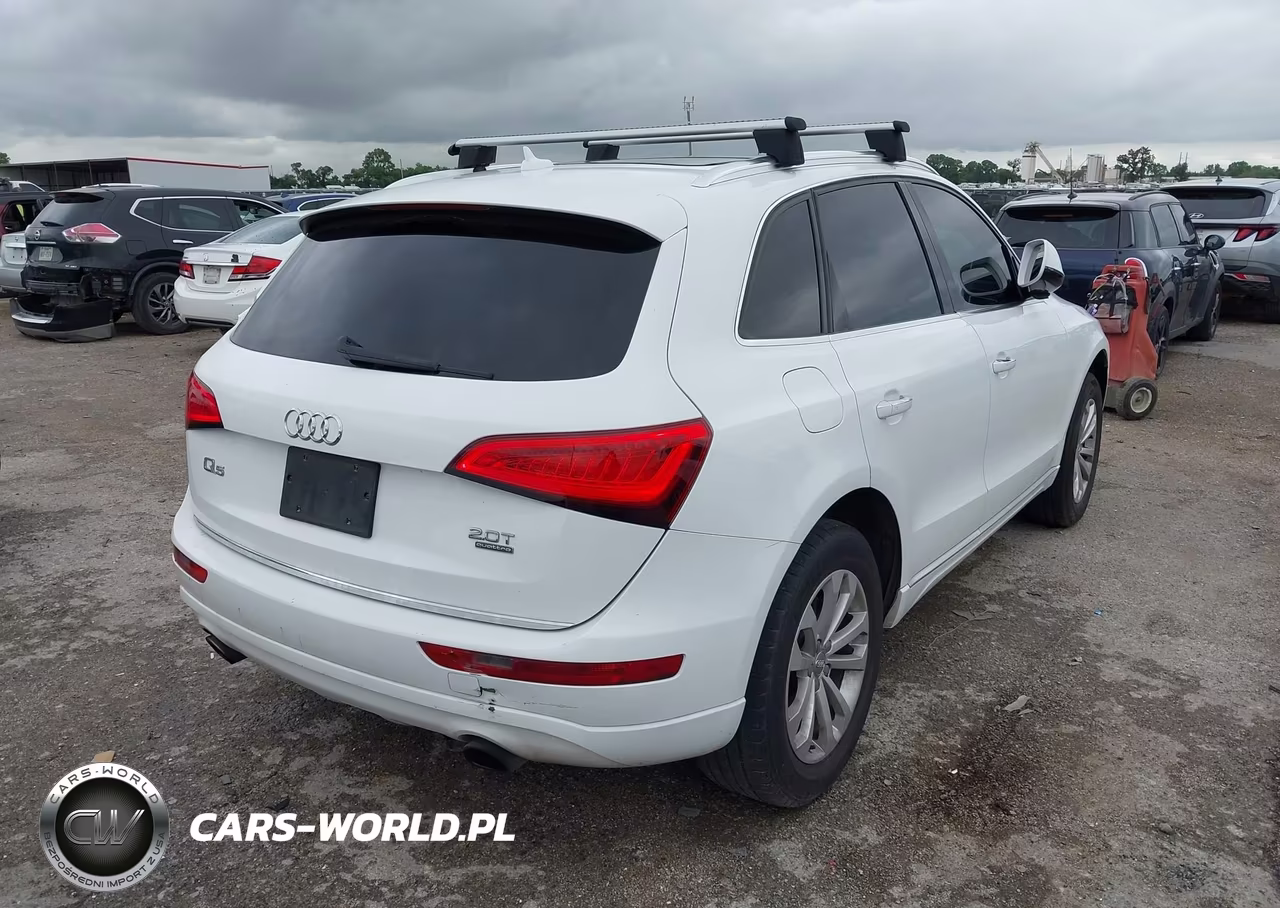 2016 Audi Q5 2.0T Premium VIN:WA1C2AFP2GA063570 - 4