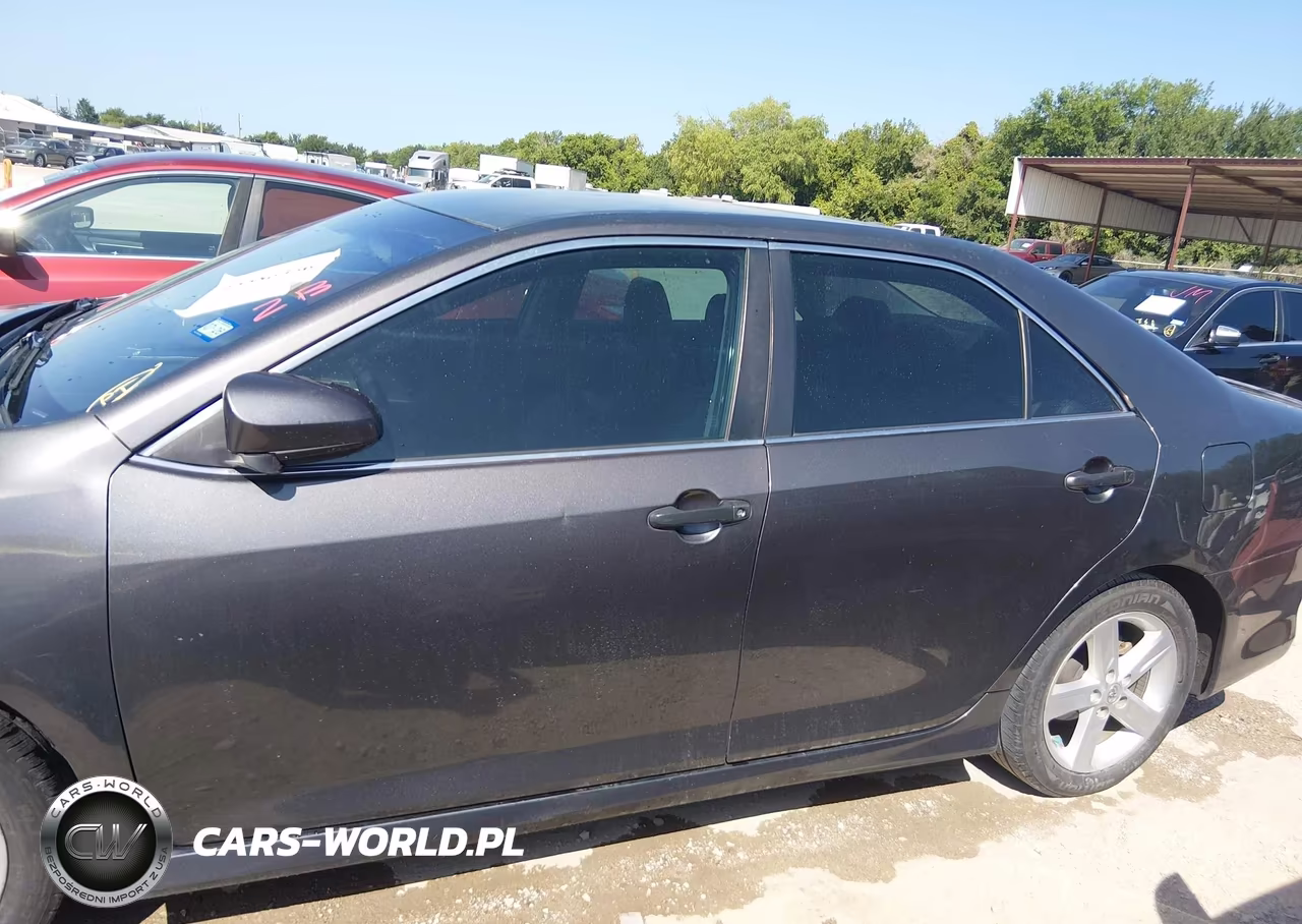 2014 Toyota Camry Se VIN:4T1BF1FKXEU868279 - 14