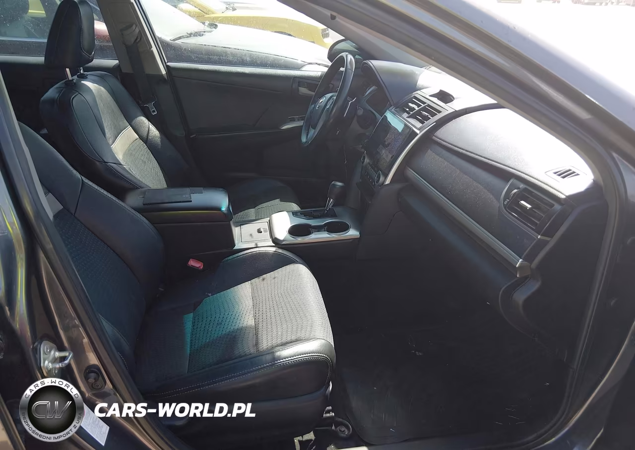 2014 Toyota Camry Se VIN:4T1BF1FKXEU868279 - 5