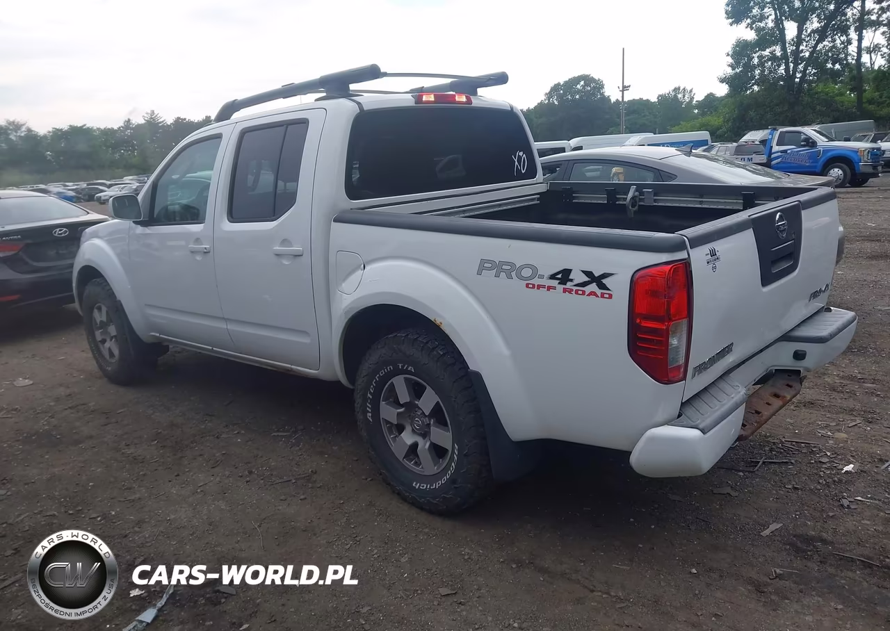 2011 Nissan Frontier Pro-4X VIN:1N6AD0EV1BC435718 - 3
