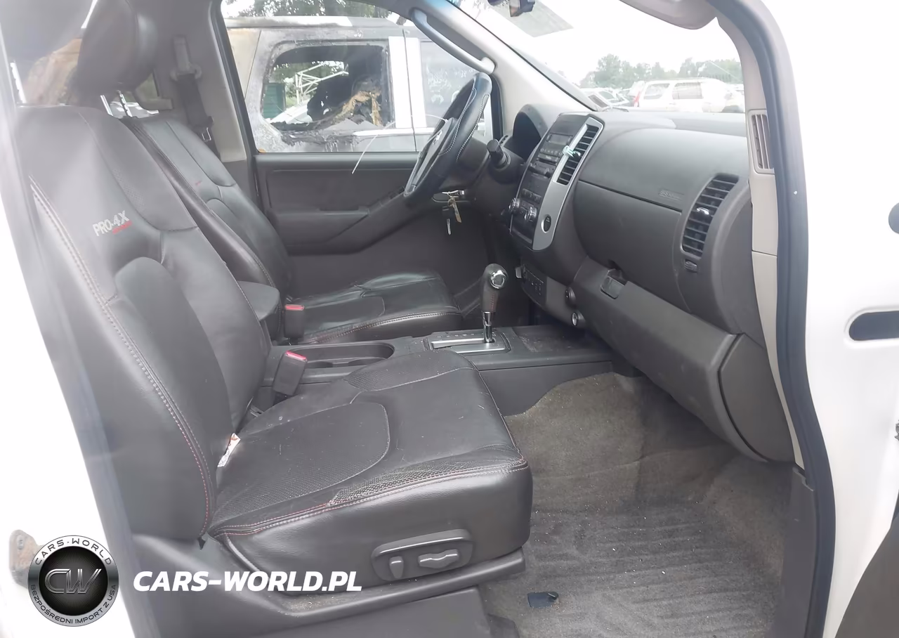 2011 Nissan Frontier Pro-4X VIN:1N6AD0EV1BC435718 - 5