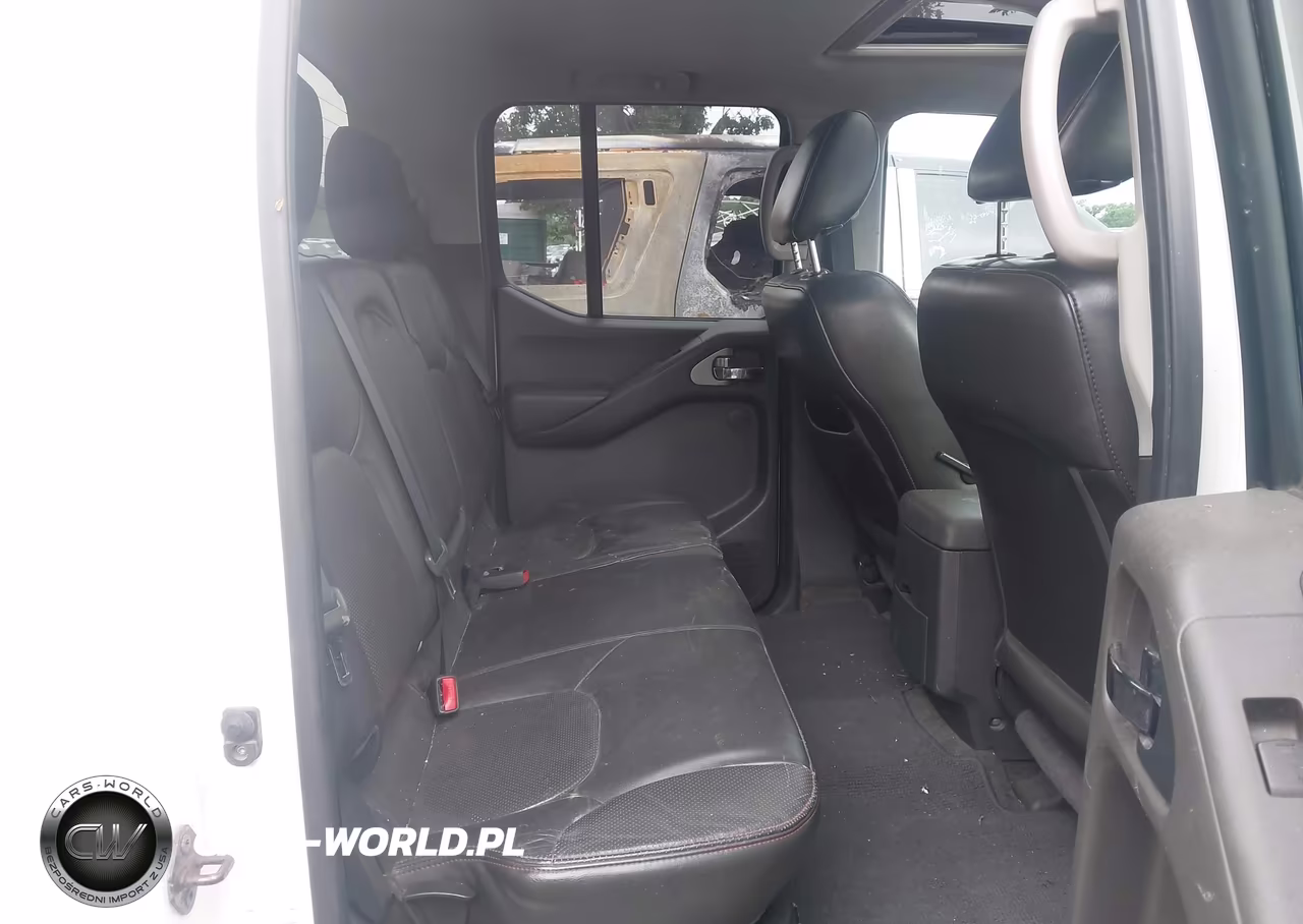 2011 Nissan Frontier Pro-4X VIN:1N6AD0EV1BC435718 - 8