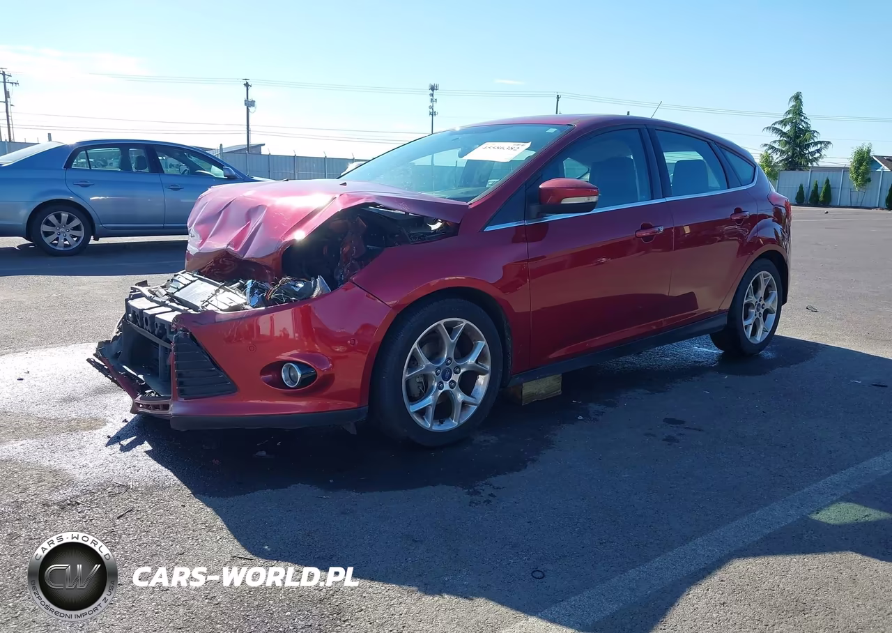 2013 Ford Focus Titanium VIN:1FADP3N26DL382814 - 2