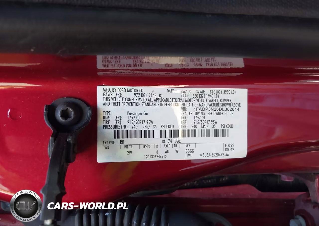 2013 Ford Focus Titanium VIN:1FADP3N26DL382814 - 9