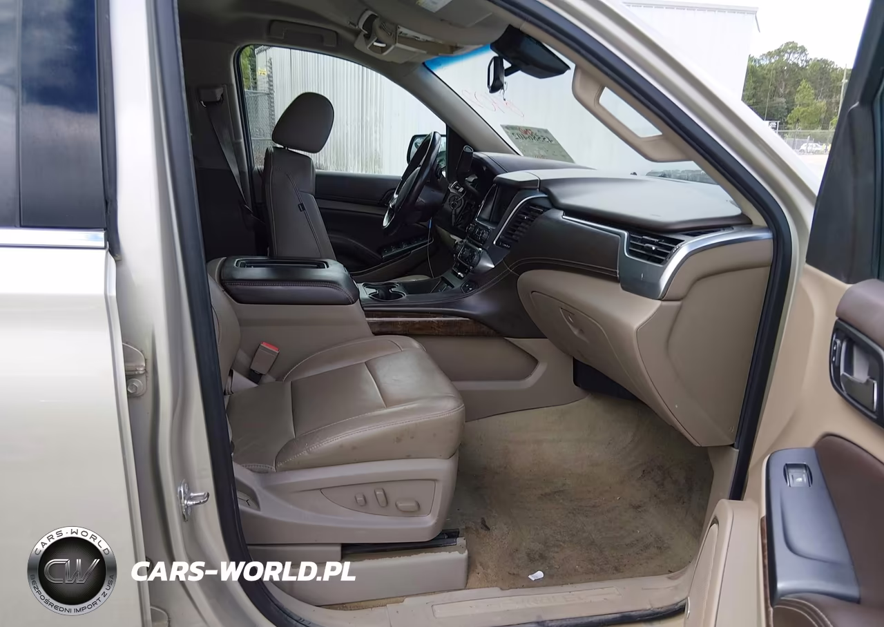 2016 Chevrolet Suburban Lt VIN:1GNSCHKC5GR153945 - 5