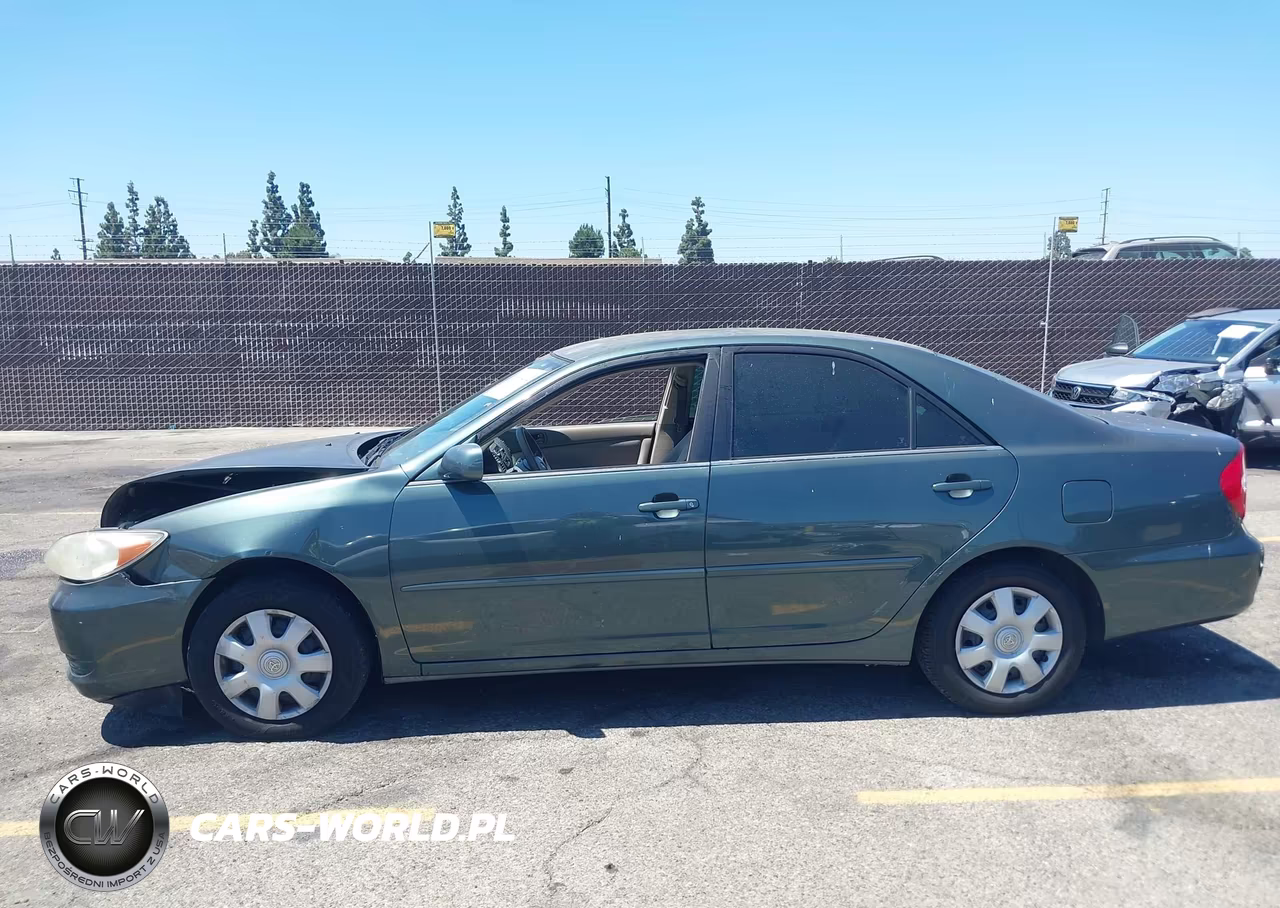 2004 Toyota Camry Le VIN:4T1BE32K64U294377 - 14