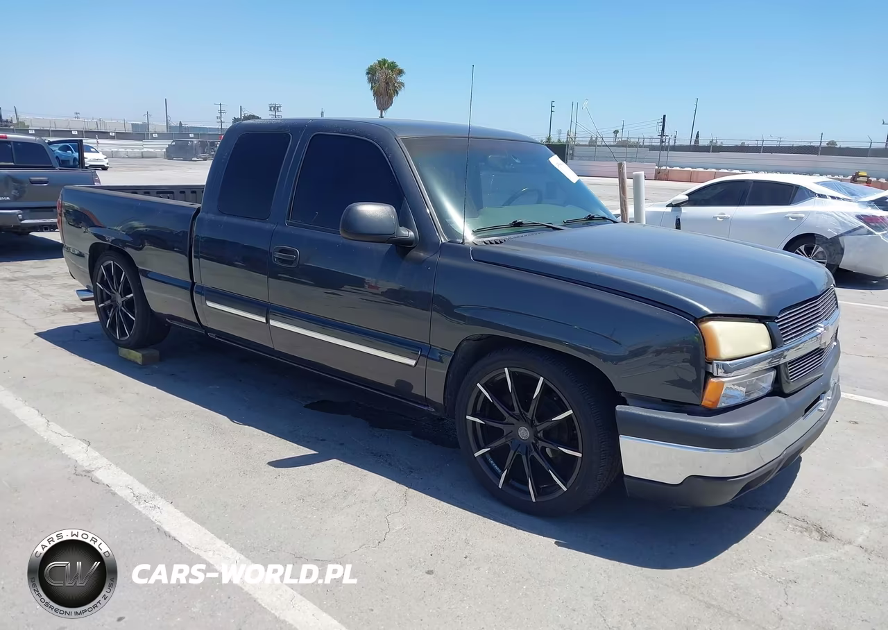 2003 Chevrolet Silverado 1500 Ls – zdjęcie 1 z 16