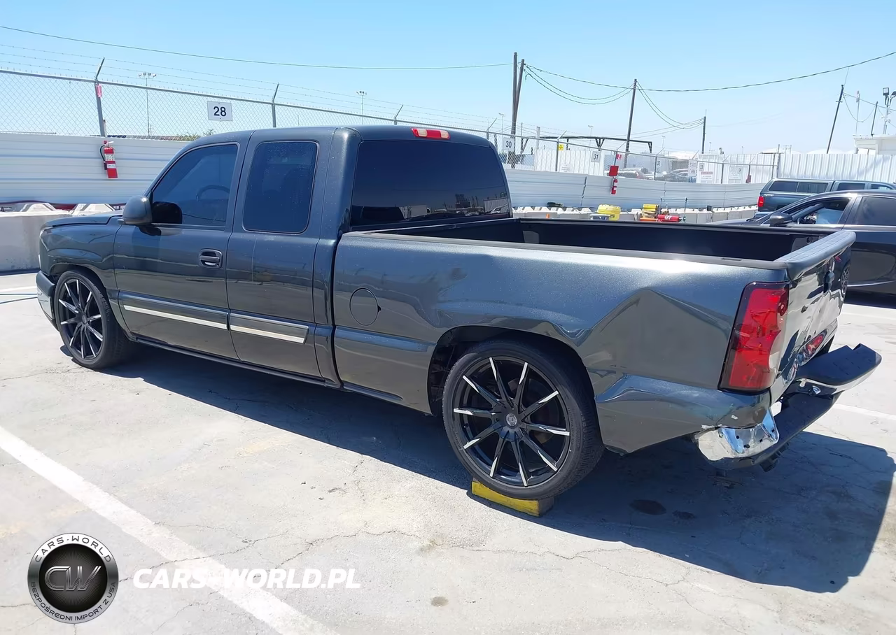 2003 Chevrolet Silverado 1500 Ls VIN:2GCEC19V831242478 - 3