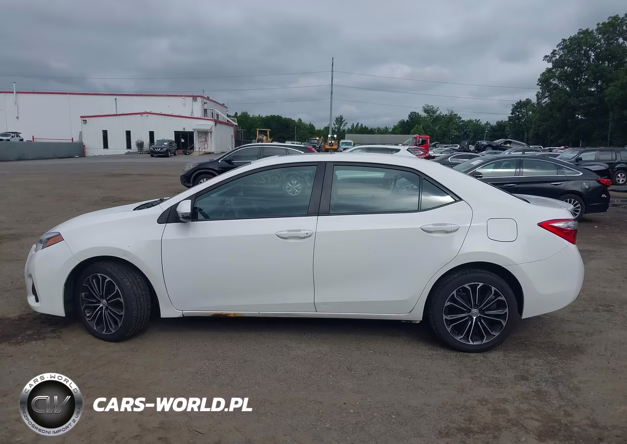 2015 Toyota Corolla S Plus VIN:2T1BURHE4FC410302 - 14