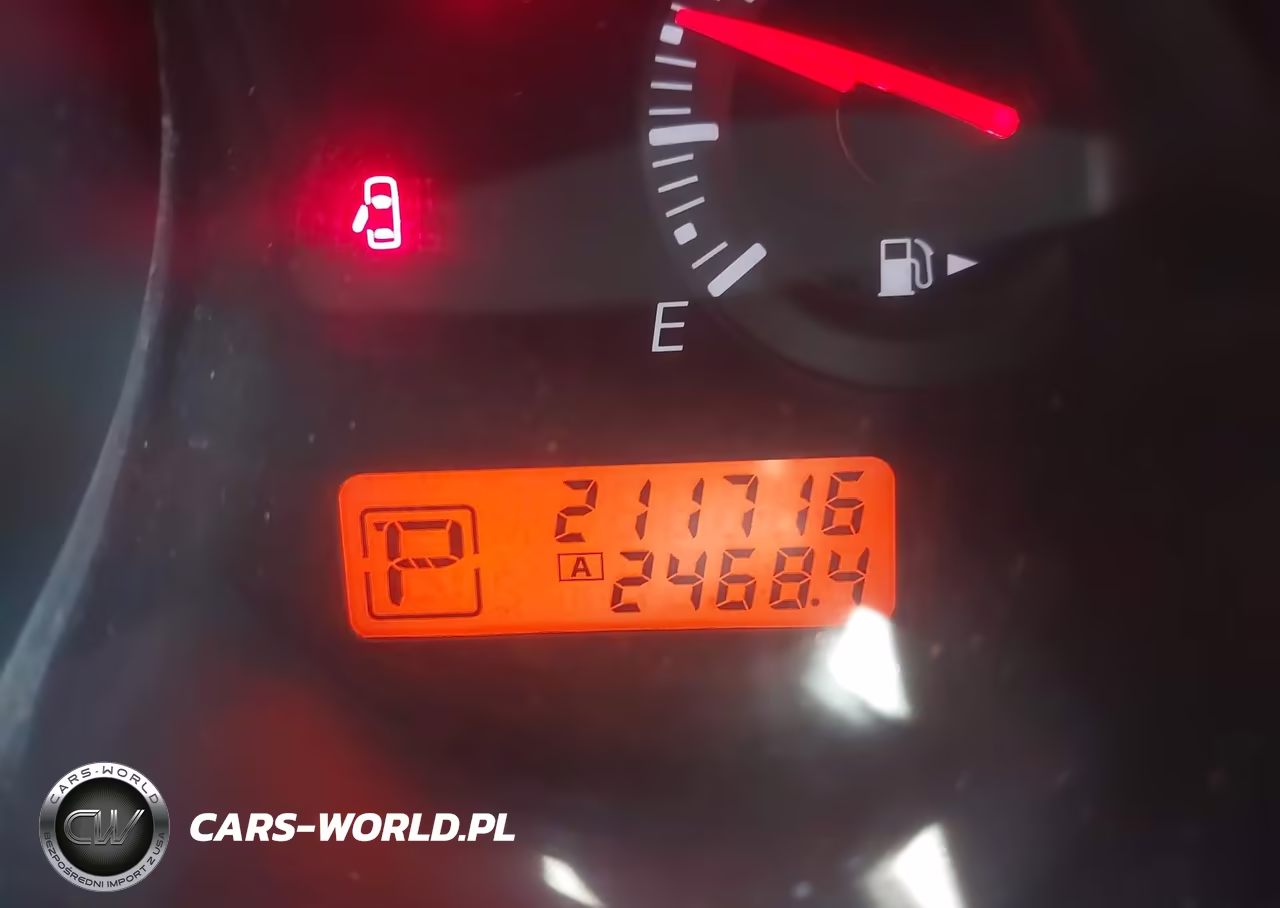 2011 Nissan Versa 1.8S VIN:3N1BC1AP5BL459146 - 16
