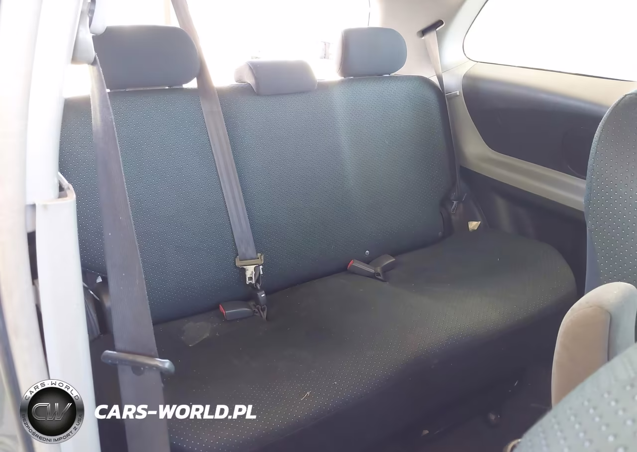 2008 Toyota Yaris VIN:JTDJT923X85213897 - 8
