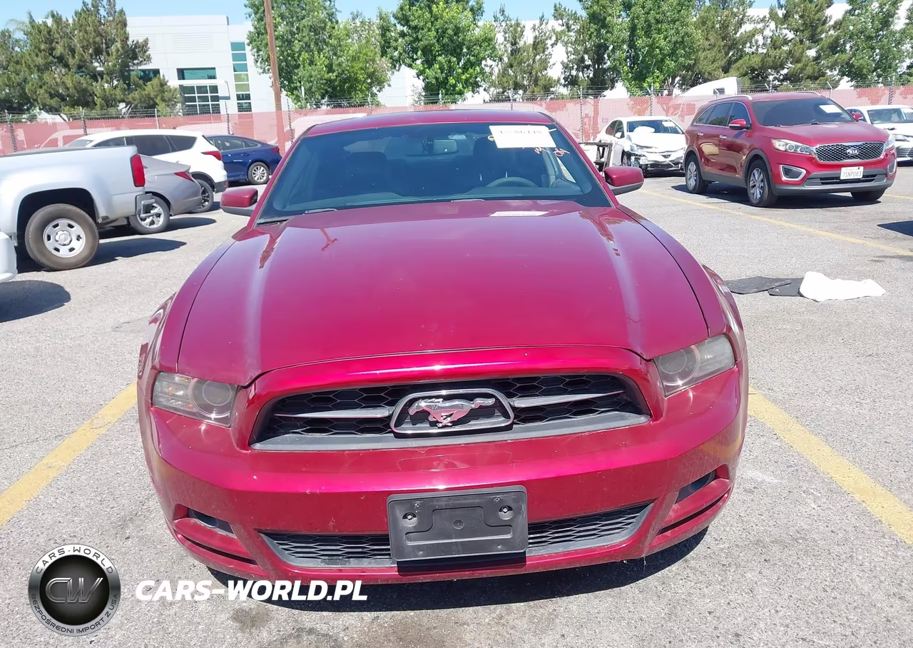 2014 Ford Mustang V6 Premium VIN:1ZVBP8AM3E5205162 - 13