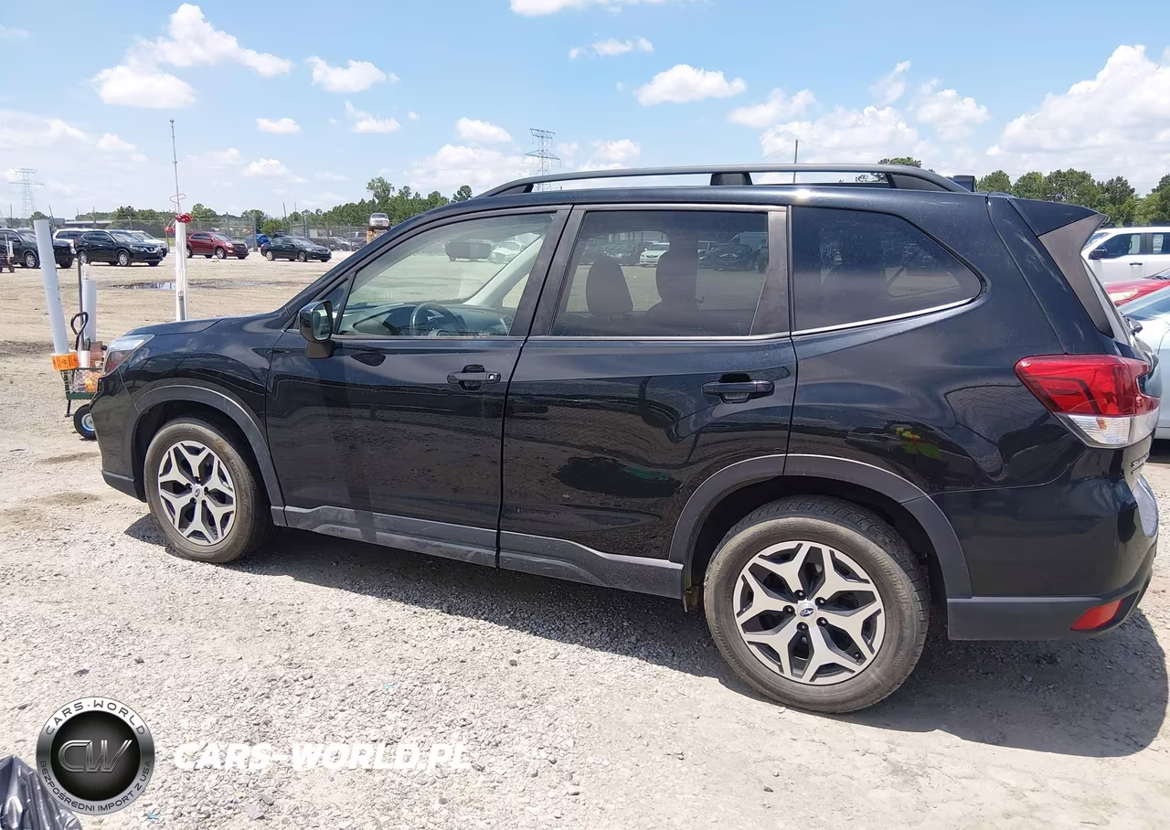 2021 Subaru Forester Premium VIN:JF2SKAJC0MH564922 - 14