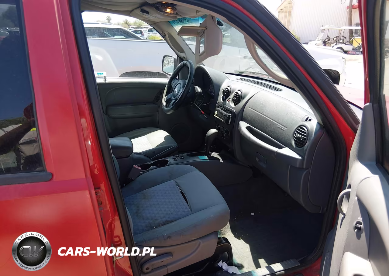 2005 Jeep Liberty Sport VIN:1J4GL48K35W544428 - 5