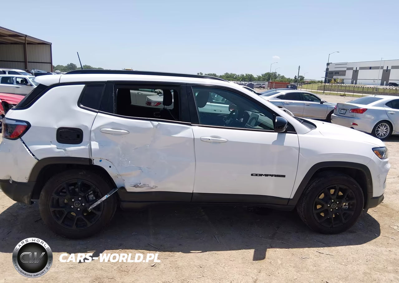 2025 Jeep Compass Latitude 4X4 VIN:3C4NJDBN9ST571589 - 13