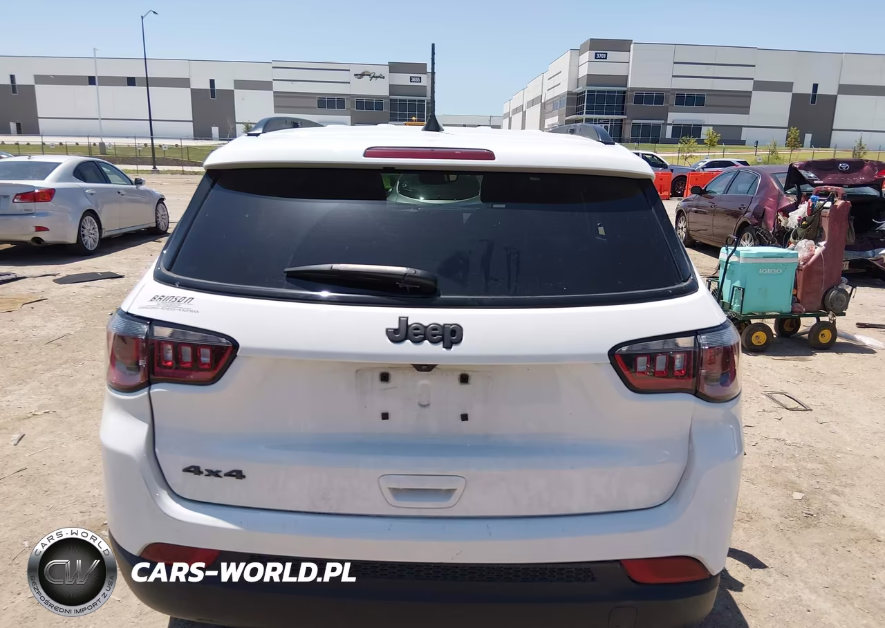 2025 Jeep Compass Latitude 4X4 VIN:3C4NJDBN9ST571589 - 16