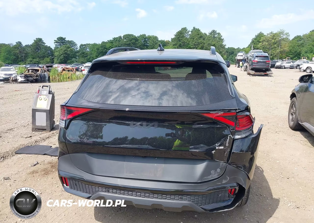 2025 Kia Sportage X-Line VIN:5XYK6CDFXSG257672 - 16
